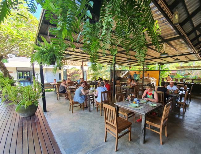 terrace tabel restuarant